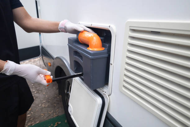 Best Luxury portable toilet rental  in Chlicothe, IL